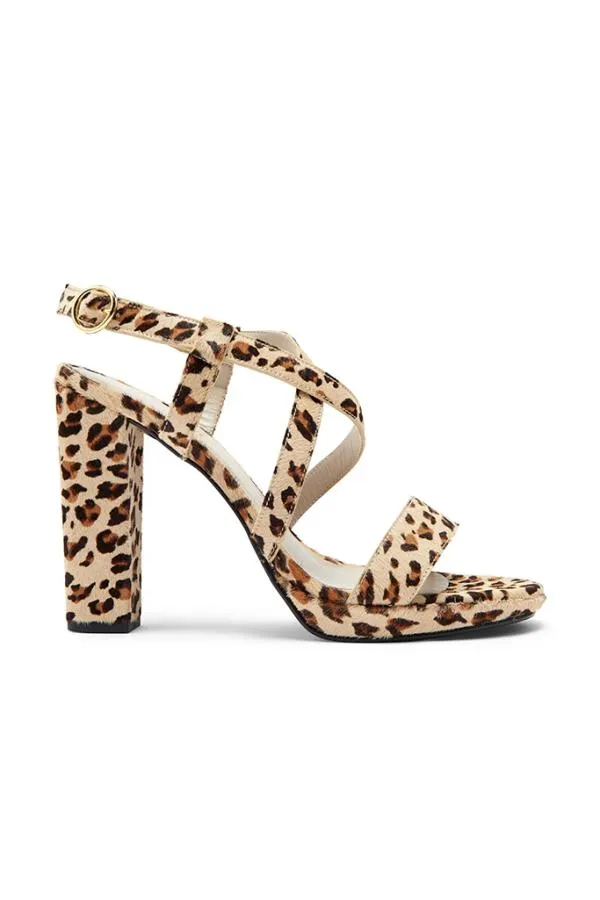 Sosandar Sandals and Flip Flops Women Leopard Print Strappy Sandal Sosandar Sandals and Flip Flops Women Leopard Print Strappy Sandal