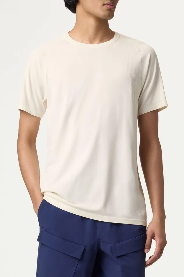 Tennis Men Fila Lucky Ace Short Sleeve Seamless Crew 920 Gardenia Tennis Men Fila Lucky Ace Short Sleeve Seamless Crew 920 Gardenia