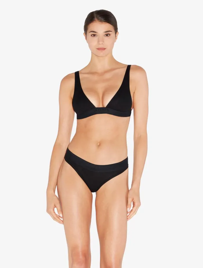 Thong In Black 8211 Online Exclusive Lingerie La Perla G String and Thong