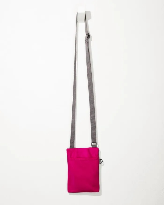 Tommy Bahama Chelsea Candy XSmall Crossbody Oricandy WomenMenBig and TallBeach and Home Handbags and Clutches Tommy Bahama Chelsea Candy XSmall Crossbody Oricandy WomenMenBig and TallBeach and Home Handbags and Clutches