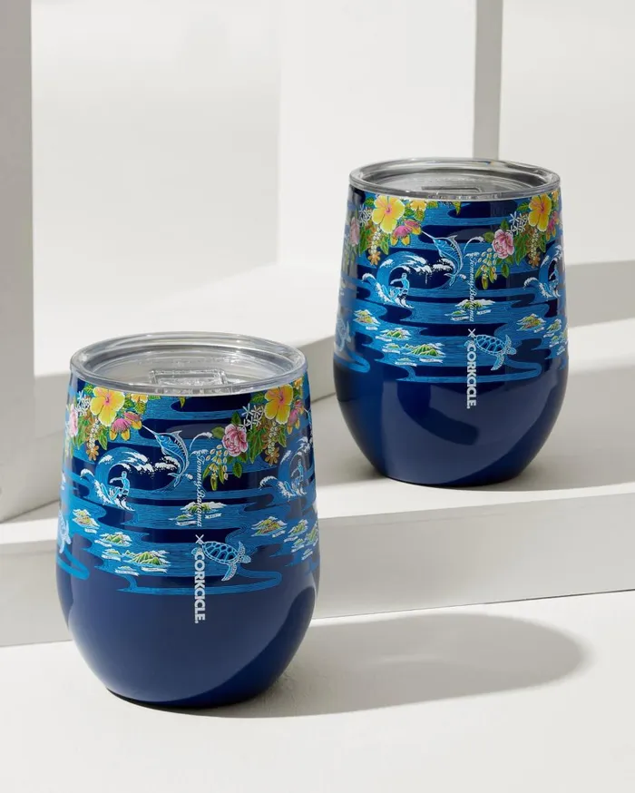 Tommy Bahama Hawaiian Islands 20oz Tervis Tumbler Multicolor Beach and Home Beach Accessories Tommy Bahama Hawaiian Islands 20oz Tervis Tumbler Multicolor Beach and Home Beach Accessories
