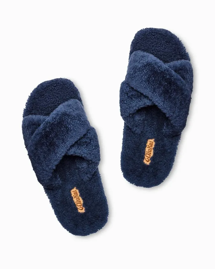 Tommy Bahama OluKai Hila Heu Slippers Moonlit Ocean Women Shoes and Sandals Tommy Bahama OluKai Hila Heu Slippers Moonlit Ocean Women Shoes and Sandals