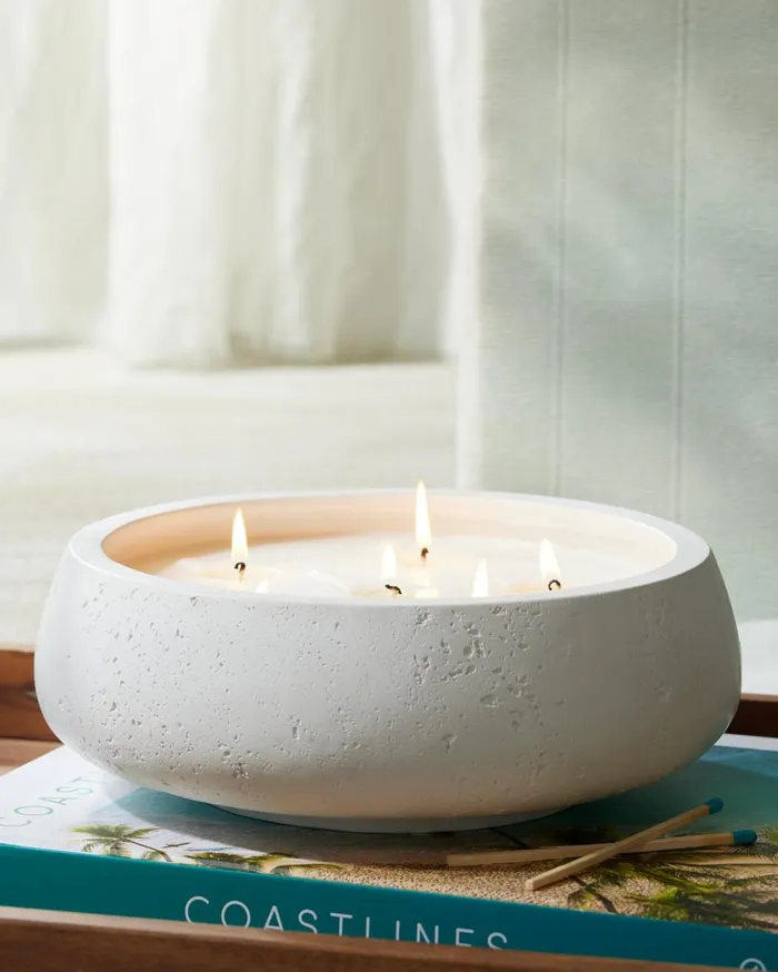 Tommy Bahama Pura V4 Smart Home Fragrance Diffuser Set Multicolor Beach and Home Candles and Diffusers Tommy Bahama Pura V4 Smart Home Fragrance Diffuser Set Multicolor Beach and Home Candles and Diffusers
