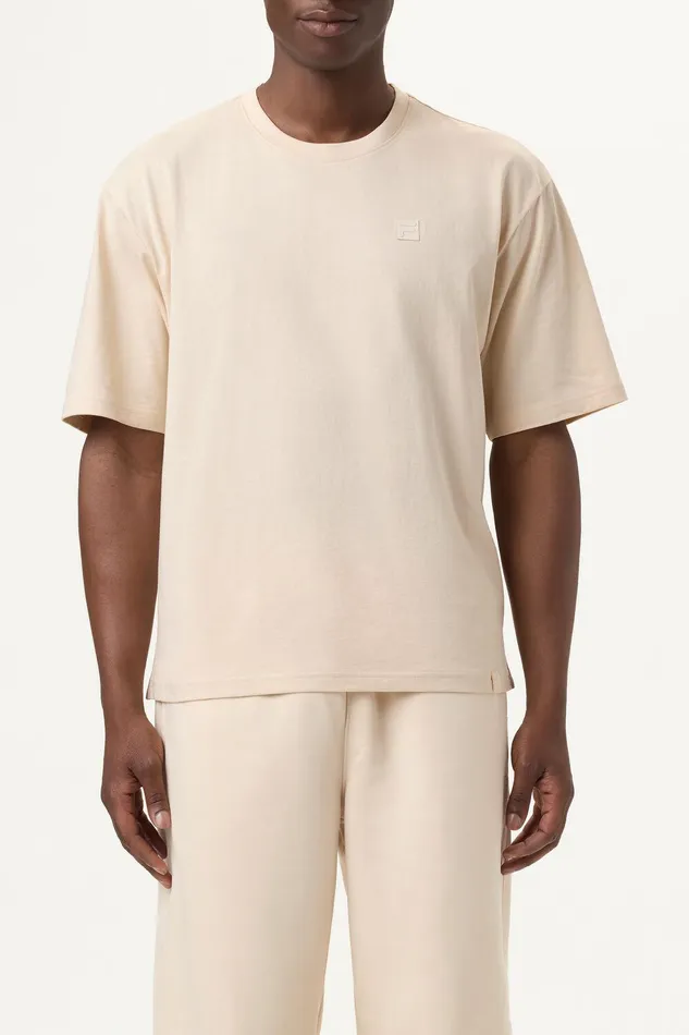 Tops and TShirts Women Fila Apex Relaxed Box Tee 922 Brazilian Sand Tops and TShirts Women Fila Apex Relaxed Box Tee 922 Brazilian Sand