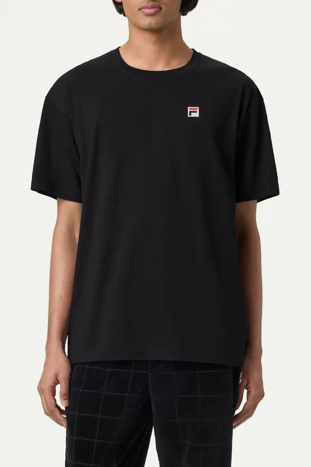 Tops and TShirts Women Fila Classic Relaxed Tee 001 Black Tops and TShirts Women Fila Classic Relaxed Tee 001 Black