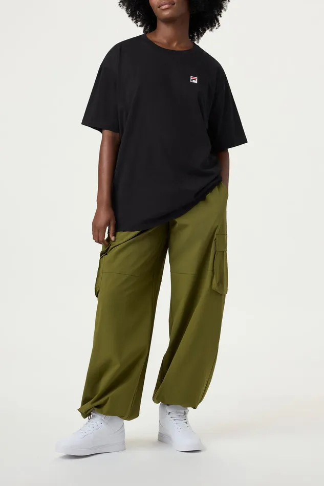 Tops and TShirts Women Fila Classic Relaxed Tee 001 Black Tops and TShirts Women Fila Classic Relaxed Tee 001 Black