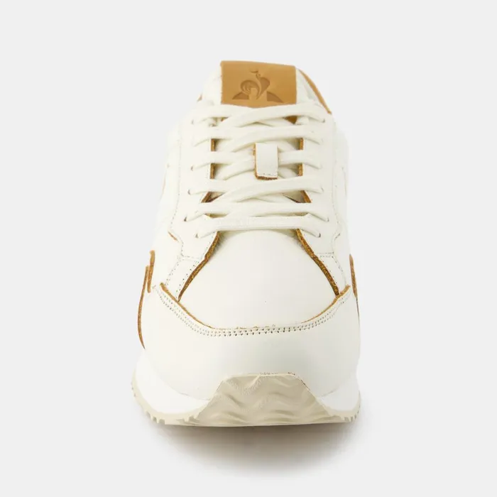 Trainers And Sneakers Men Le Coq Sportif Shoes JET STAR2 PREMIUM LEATHER Marshmallow Meerkat Trainers And Sneakers Men Le Coq Sportif Shoes JET STAR2 PREMIUM LEATHER Marshmallow Meerkat