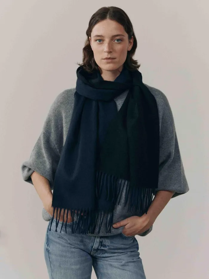 Women Begg X Co Scarves Arran Reversible Oversized Cashmere Scarf Navy Black