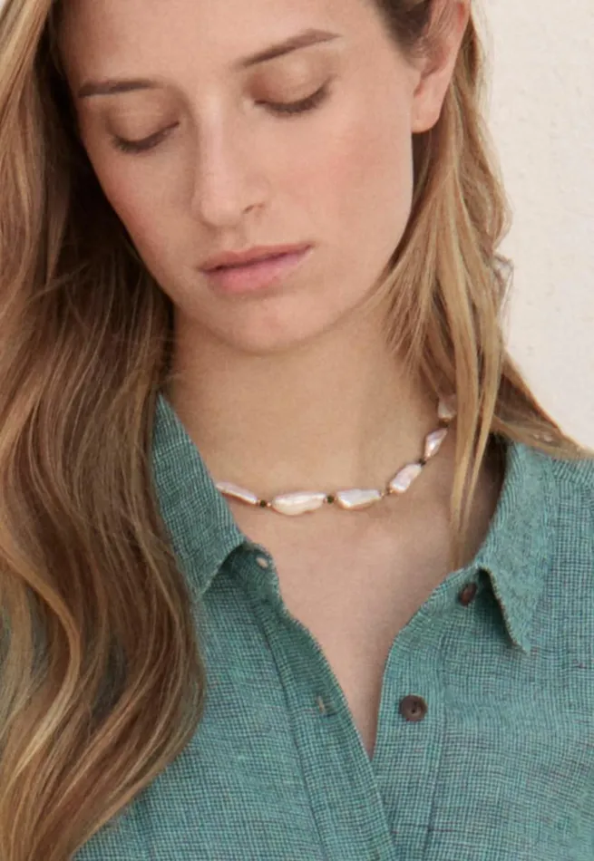 Women Pearl and Emerald Bead Necklace Pearlgold And Emerald Poetry Fashion Jewellery