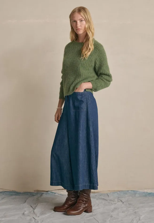 Women Round Neck Sweater Evergreen Poetry Fashion Sweaters