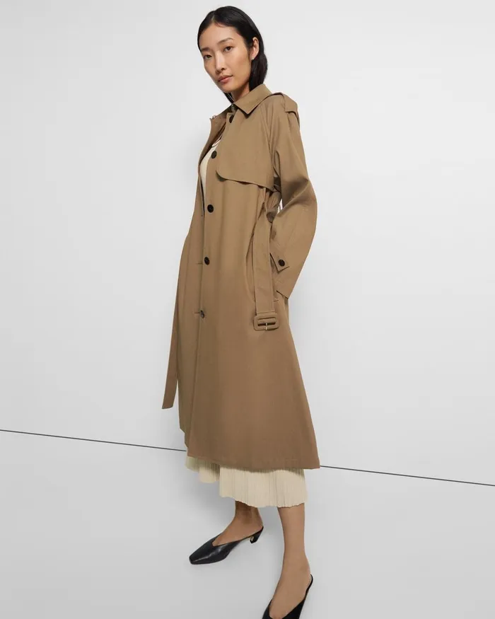 Women Theory Outerwear Belted Trench Coat In Technical Twill Camel