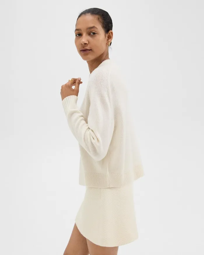 Women Theory Sweaters Cardigans Cropped Sweater In Cashmere Ivory