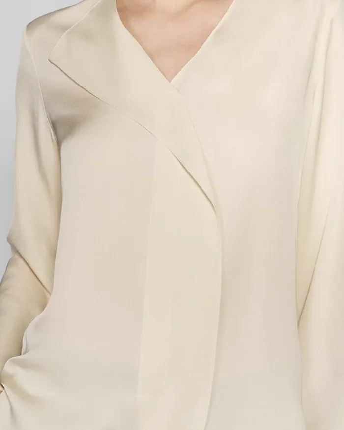 Women Theory Tops Overlap Top In Silk Georgette Parchment
